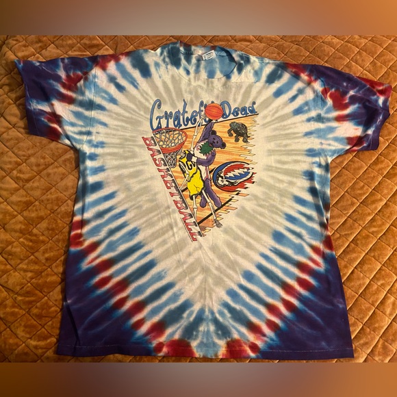 vintage tie dye tee